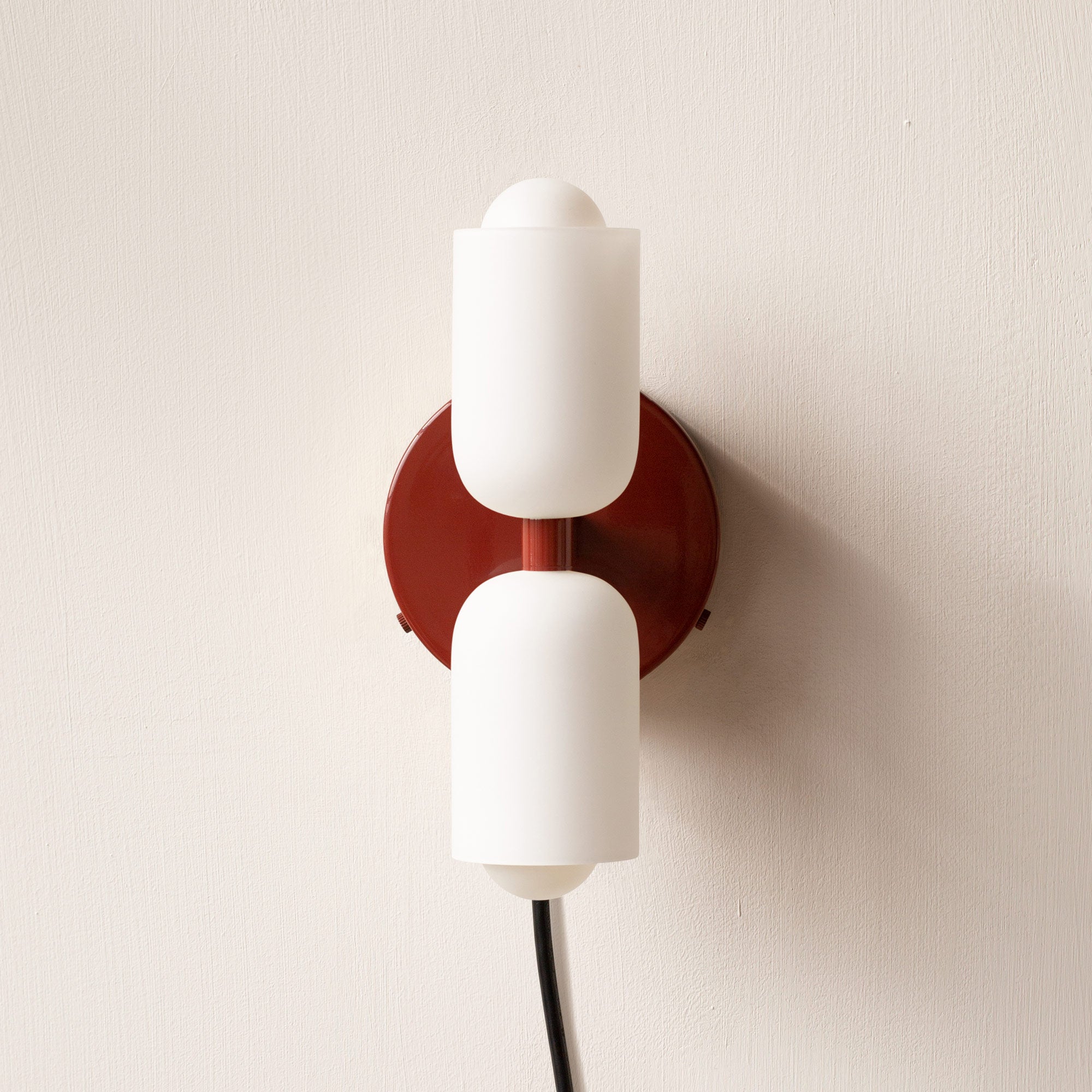 SolaraTwin Wall Light
