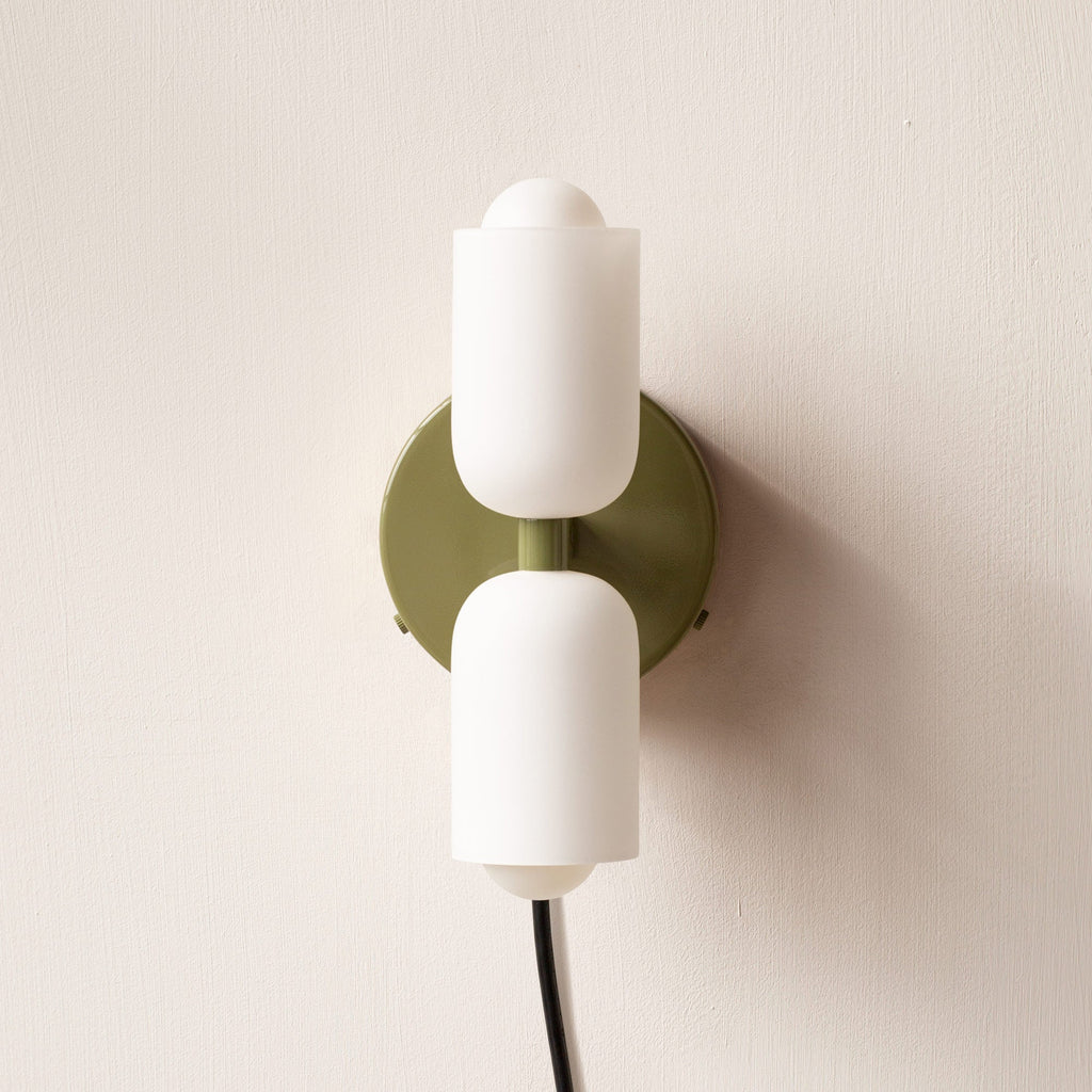 SolaraTwin Wall Light