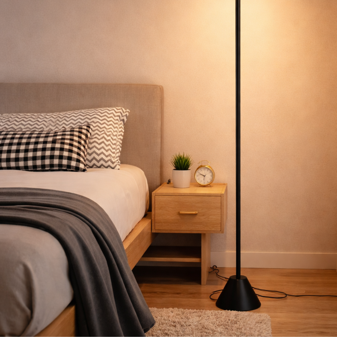 Solara Corner LED Lamp