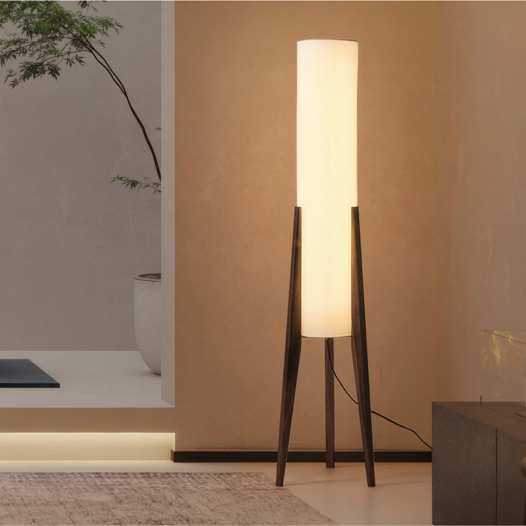 LumaOak Art Lamp