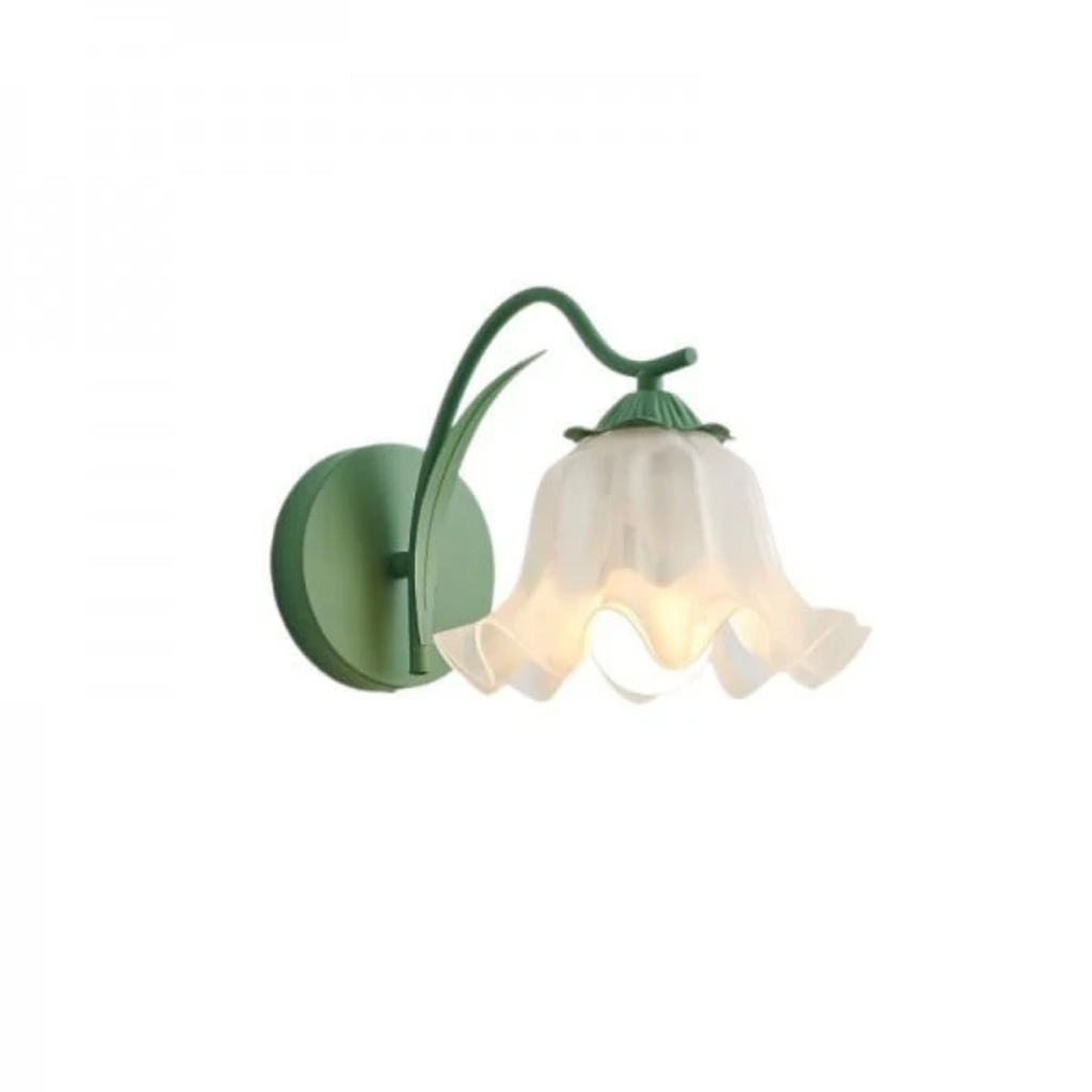 VeraLyon Outdoor Wall Lamp