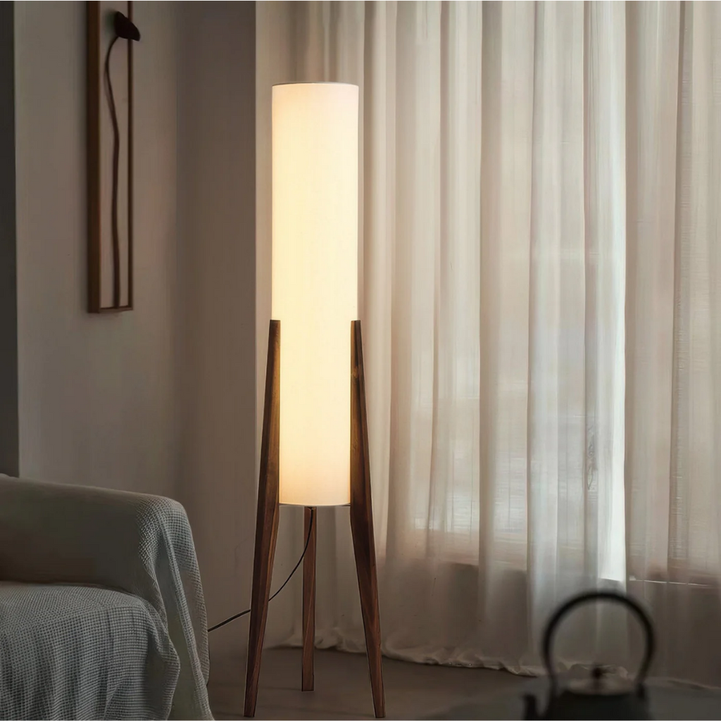 LumaOak Art Lamp