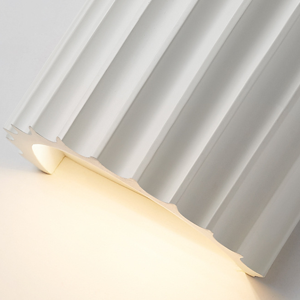 SolaraArc LED Lamp