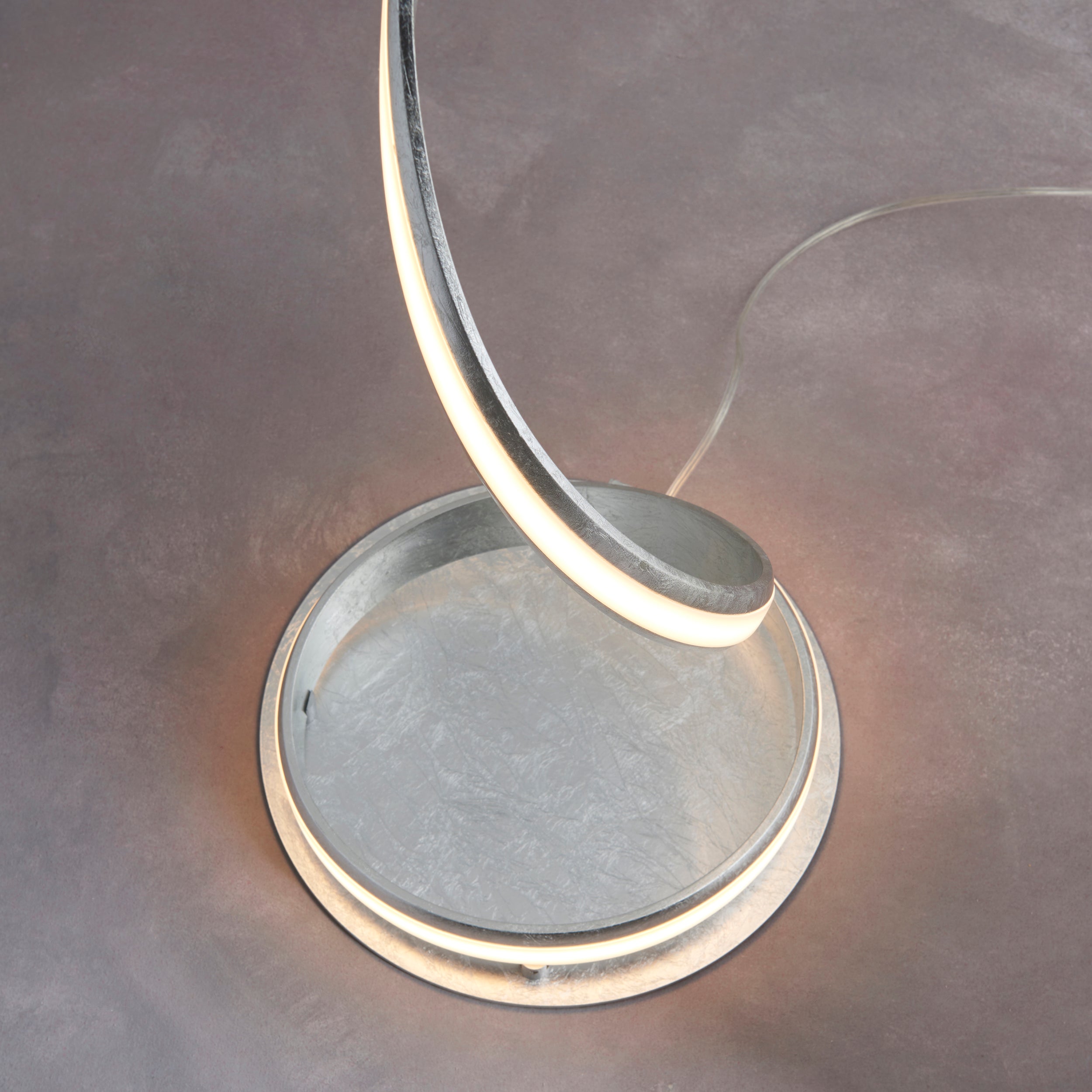 Aria LED Floor Lamp