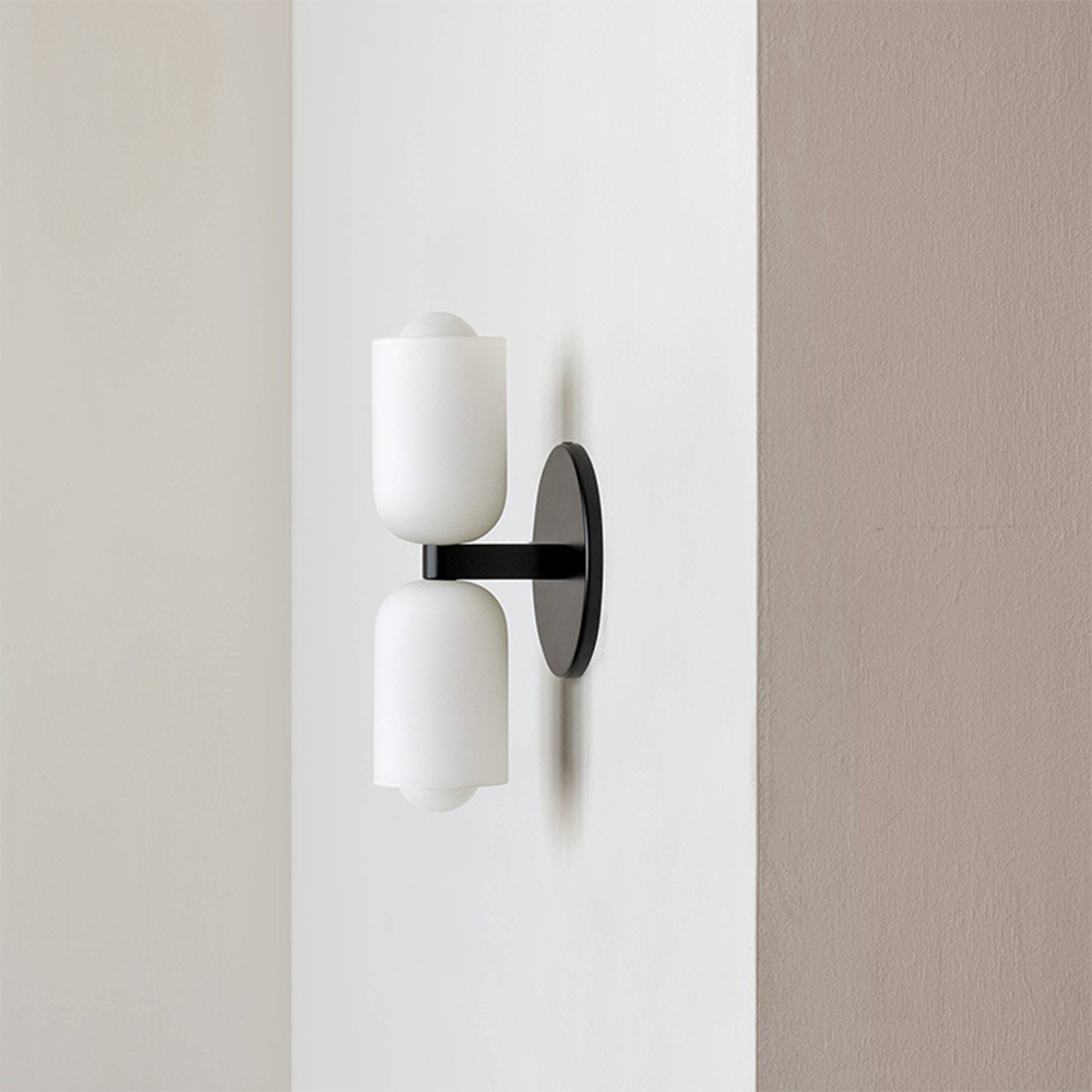 SolaraTwin Wall Light