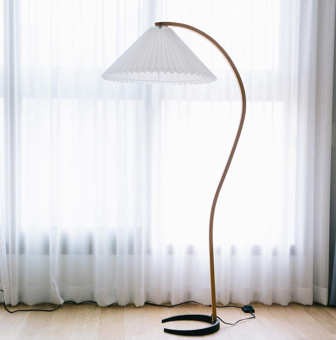 LumaArc Floor Lamp