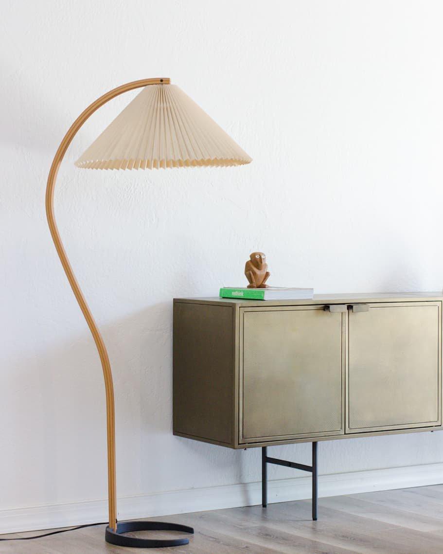 LumaArc Floor Lamp