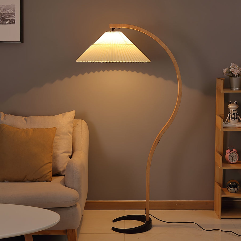 LumaArc Floor Lamp