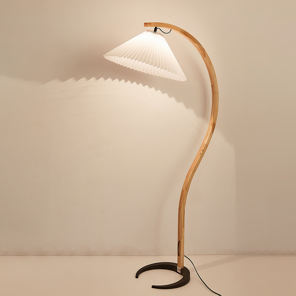 LumaArc Floor Lamp