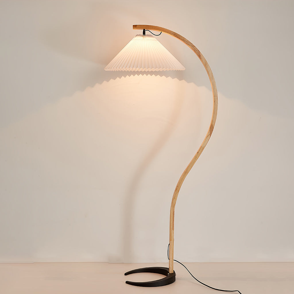 LumaArc Floor Lamp
