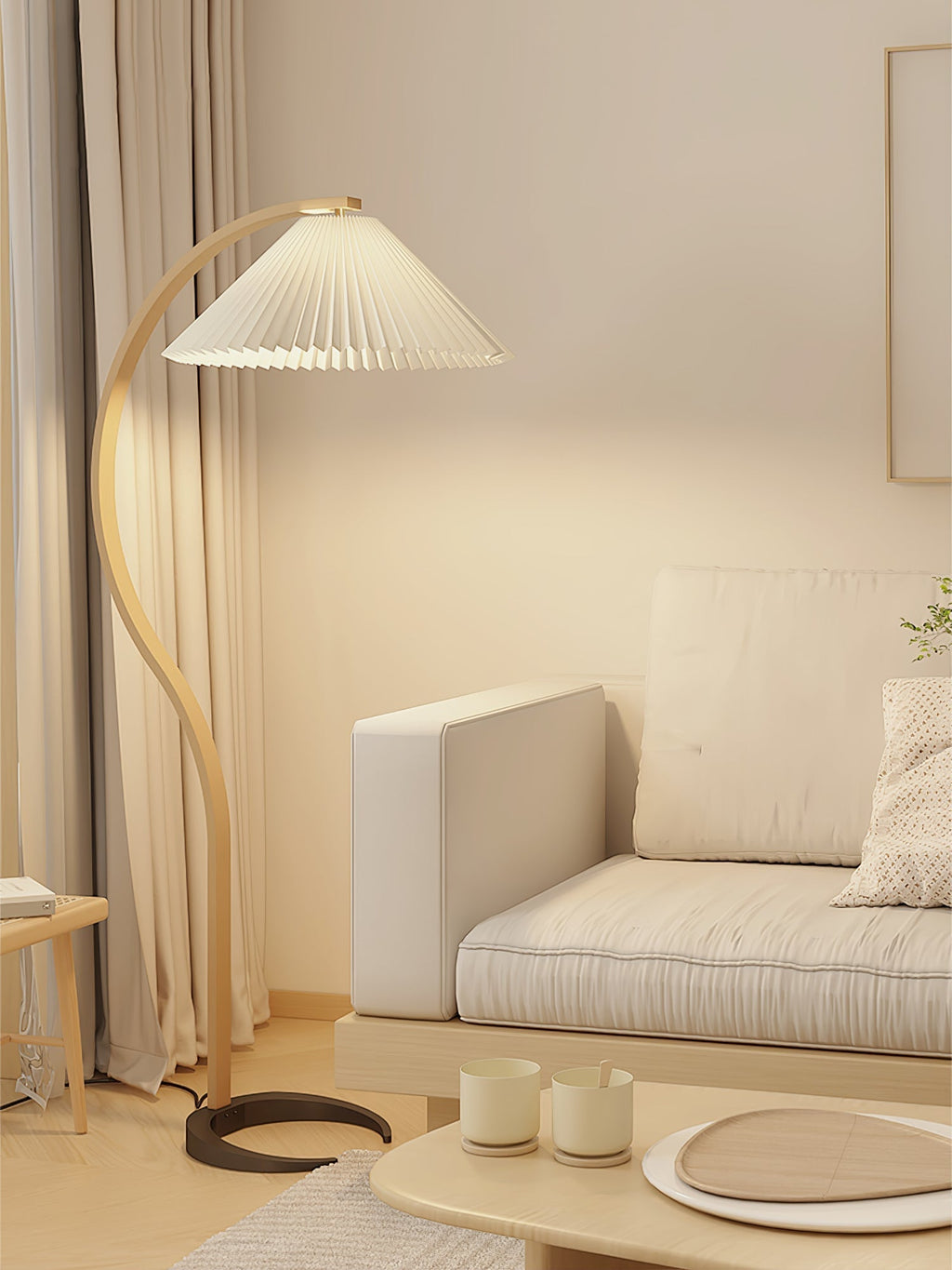 LumaArc Floor Lamp