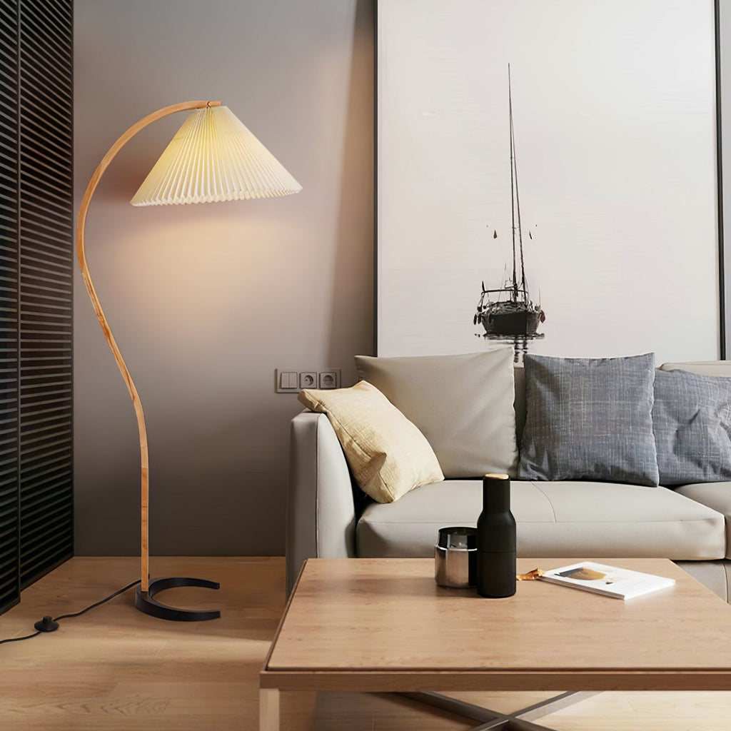 LumaArc Floor Lamp