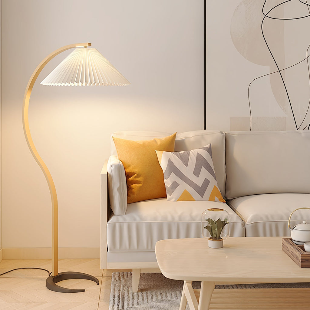 LumaArc Floor Lamp