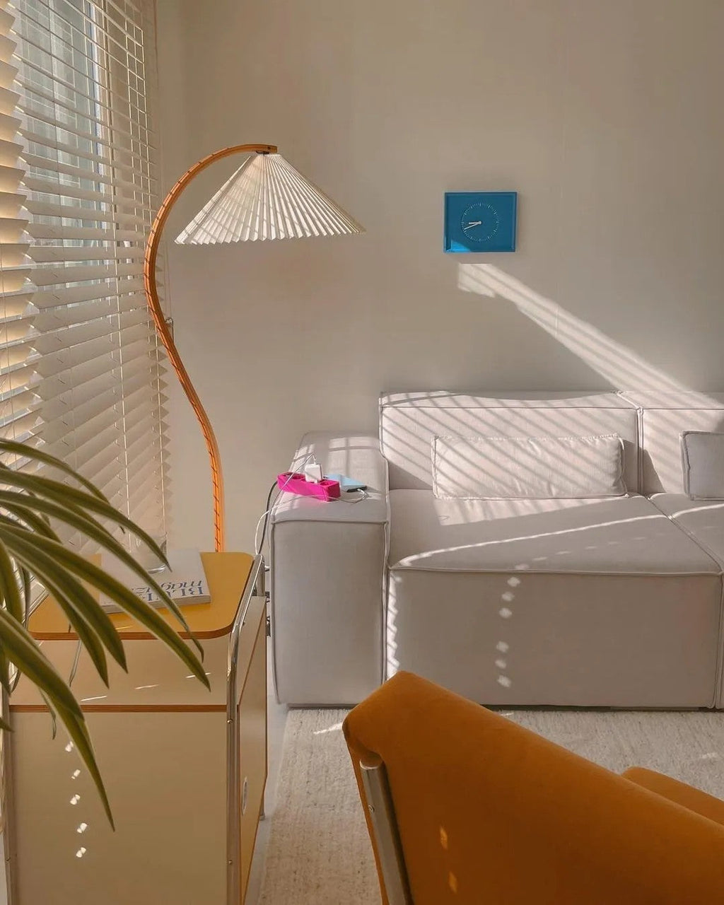 LumaArc Floor Lamp