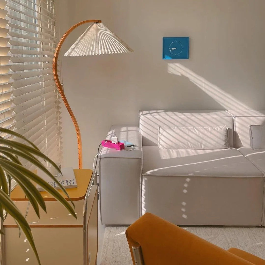 LumaArc Floor Lamp