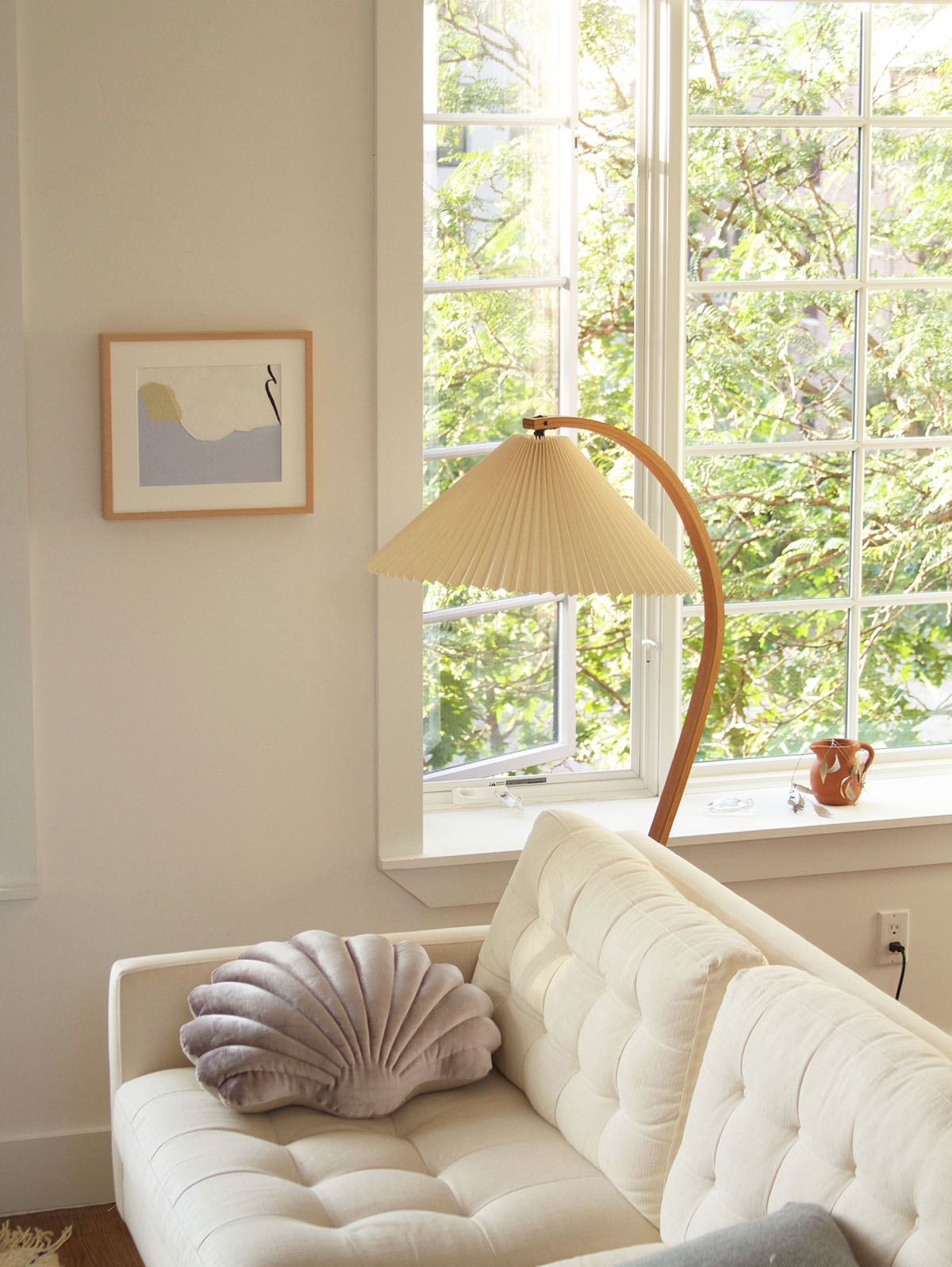 LumaArc Floor Lamp