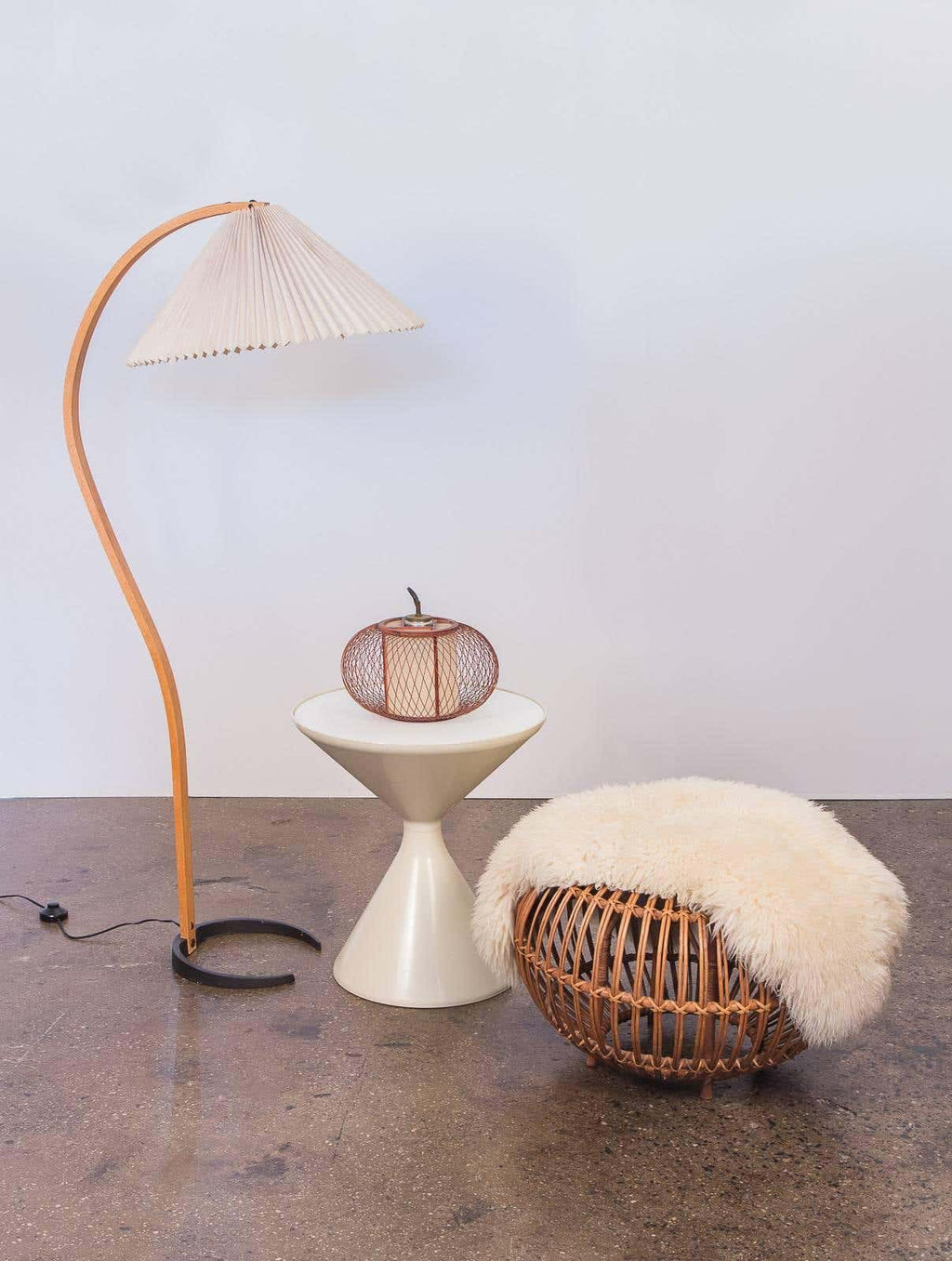 LumaArc Floor Lamp