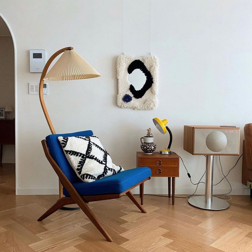 LumaArc Floor Lamp