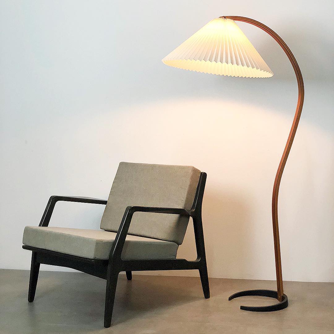 LumaArc Floor Lamp