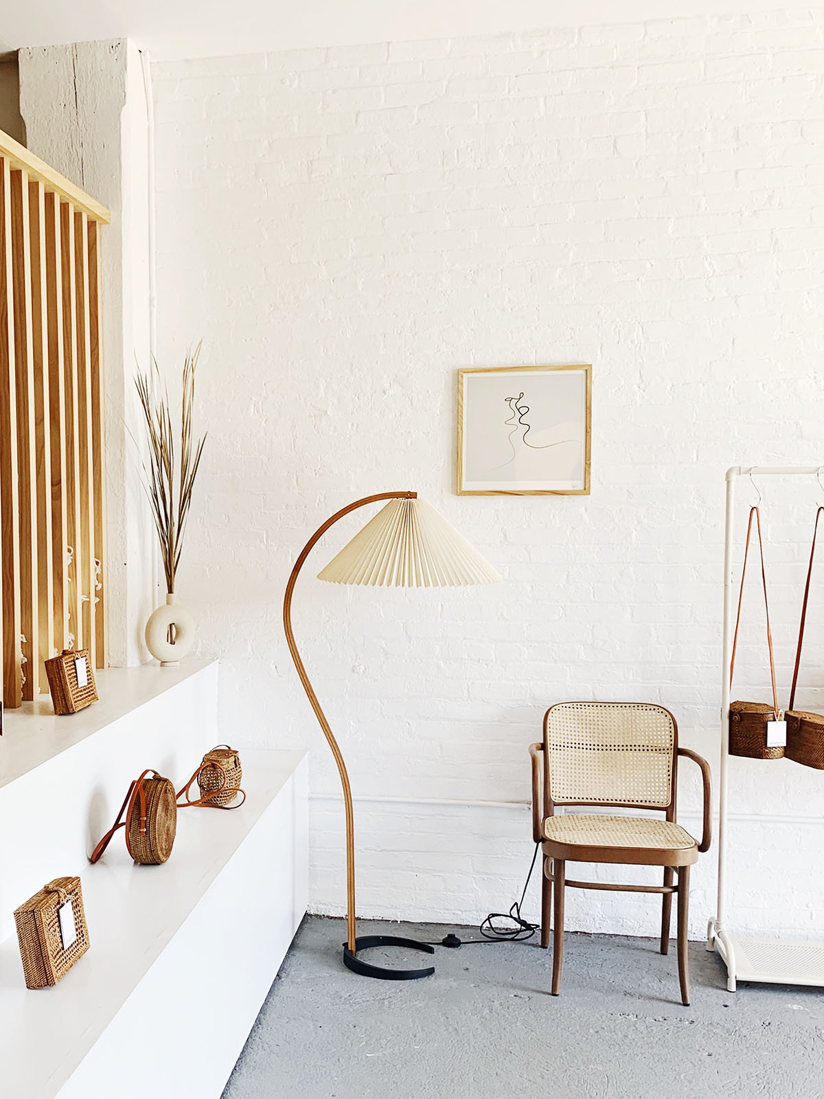 LumaArc Floor Lamp