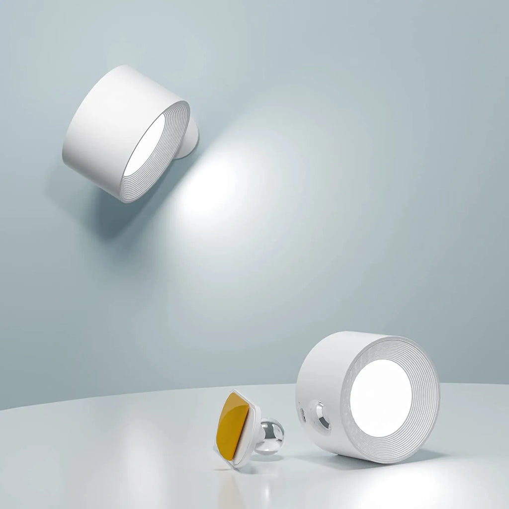 VeraLite Wall Lamp