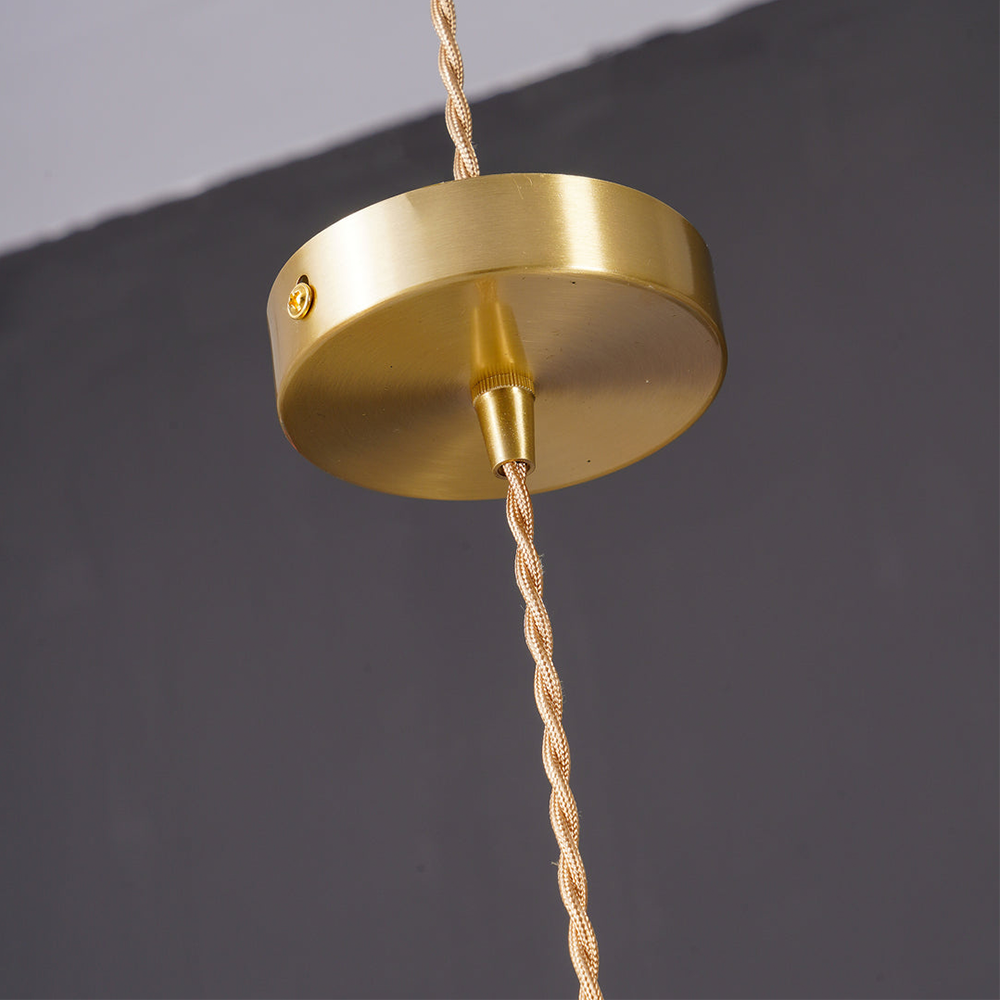 LumaPetal Table Lamp