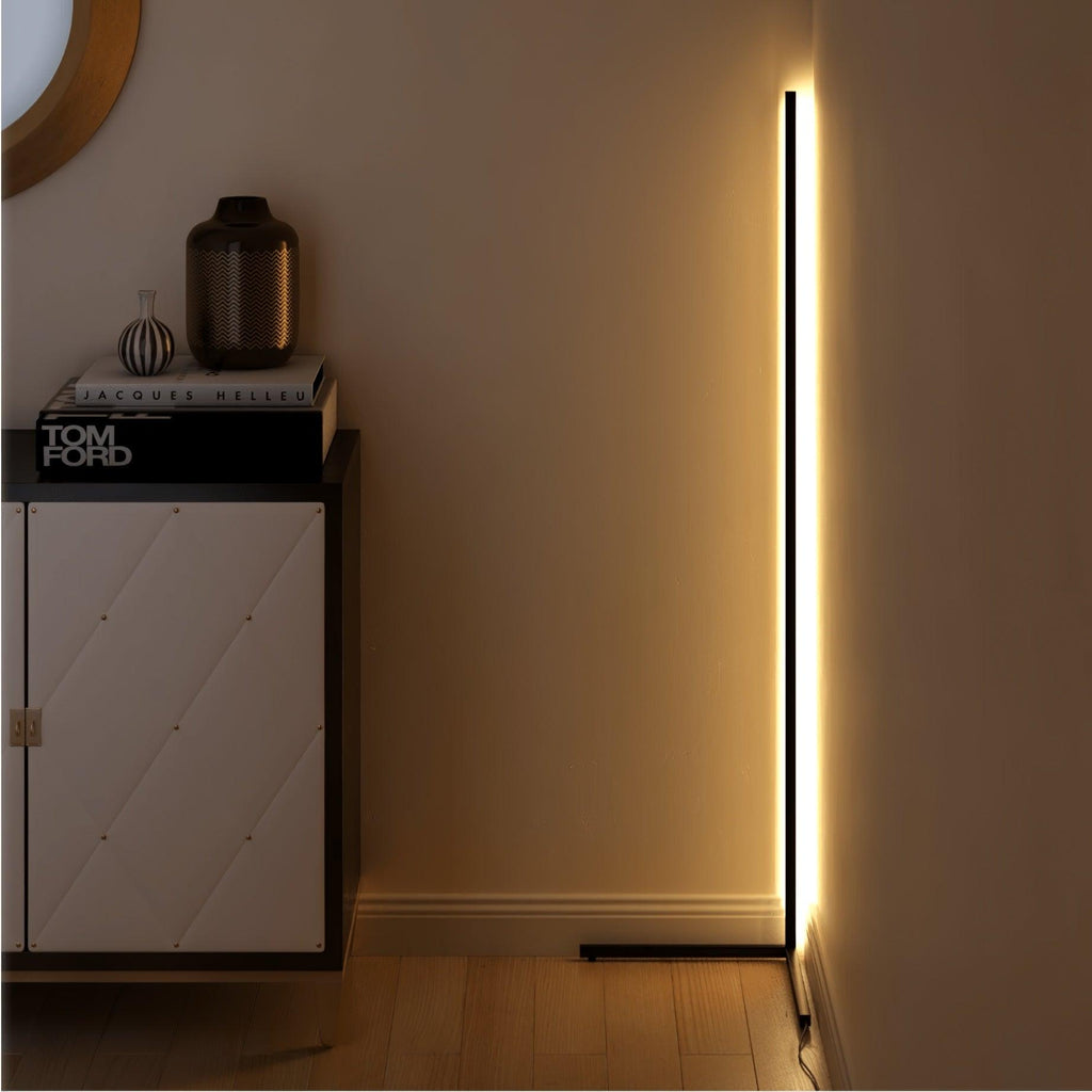SolaraBeam Floor Lamp
