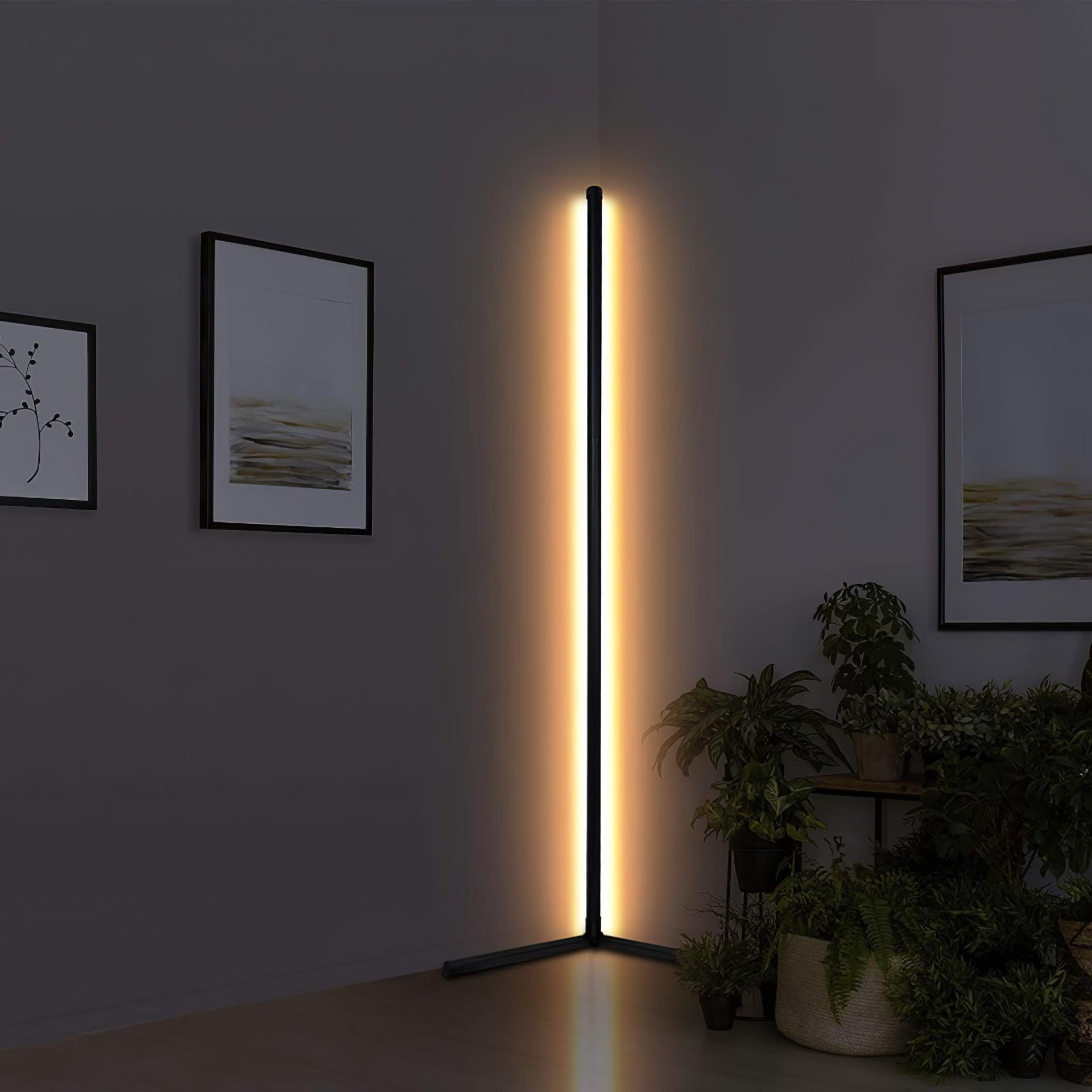 SolaraBeam Floor Lamp