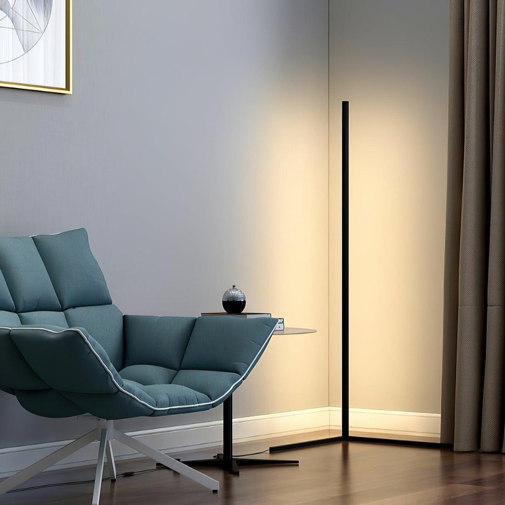 SolaraBeam Floor Lamp
