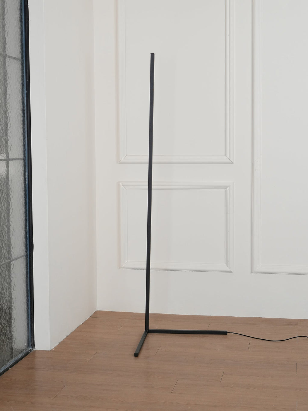 SolaraBeam Floor Lamp