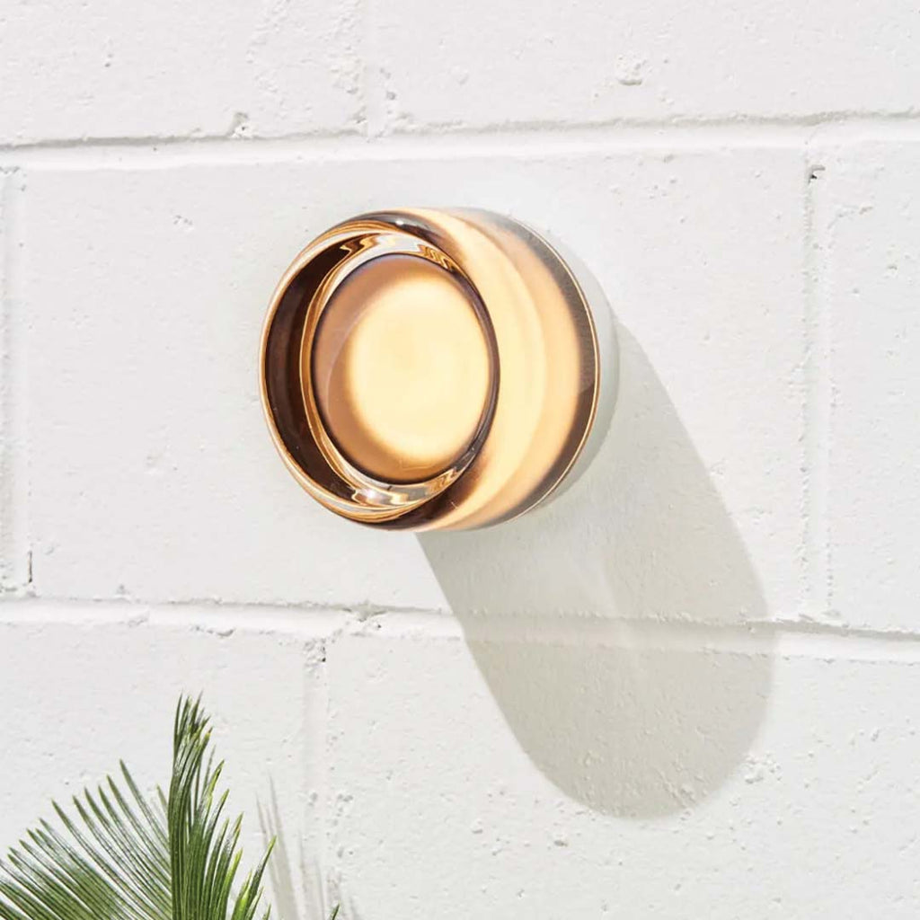 VeraDimple Wall Lamp