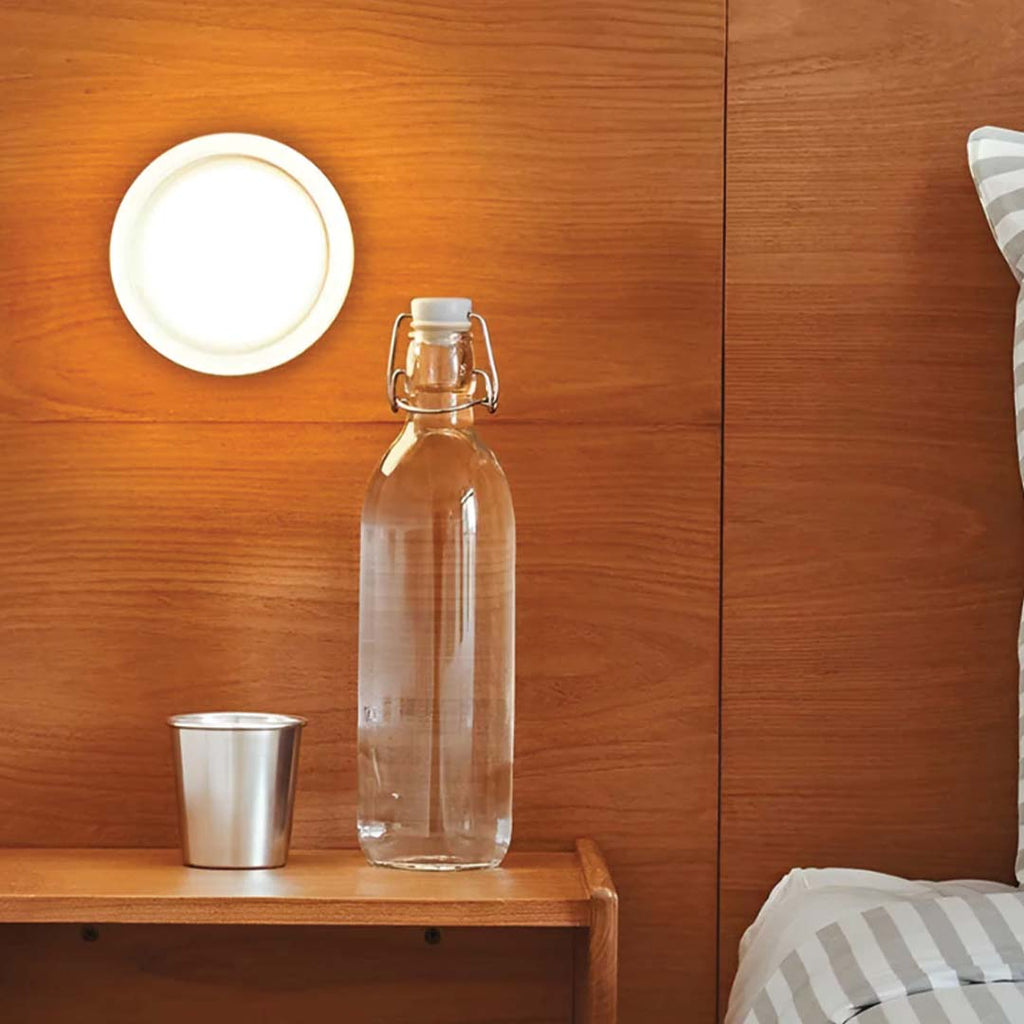 VeraDimple Wall Lamp