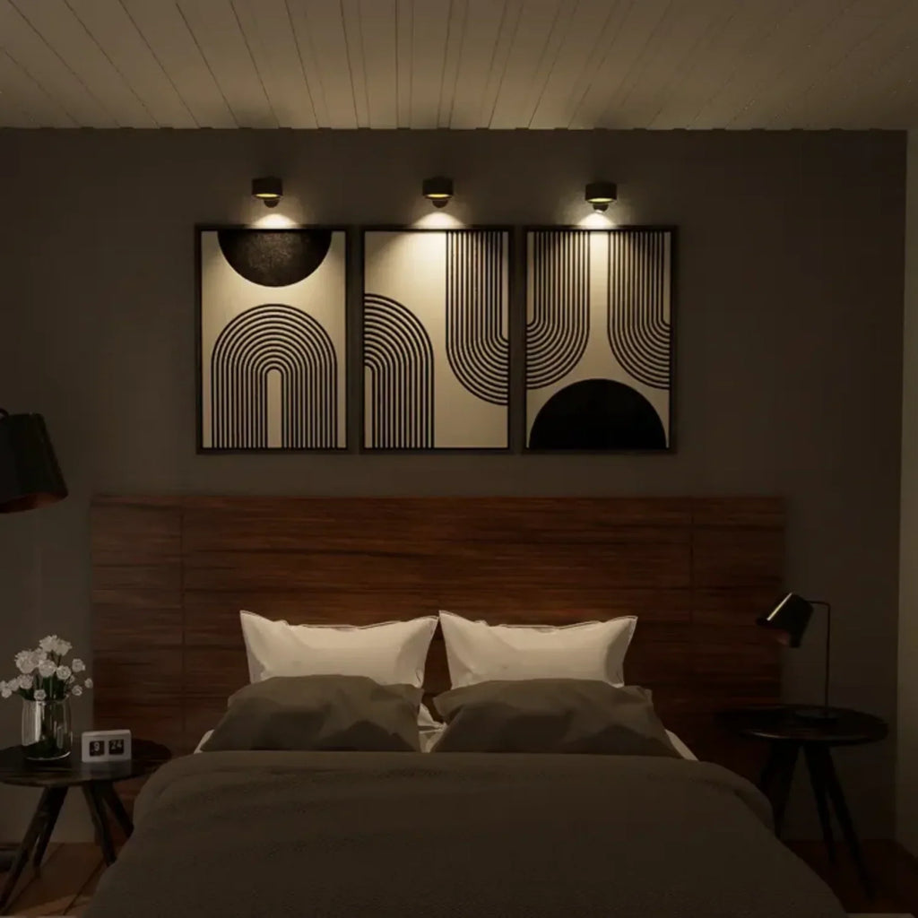 VeraLite Wall Lamp