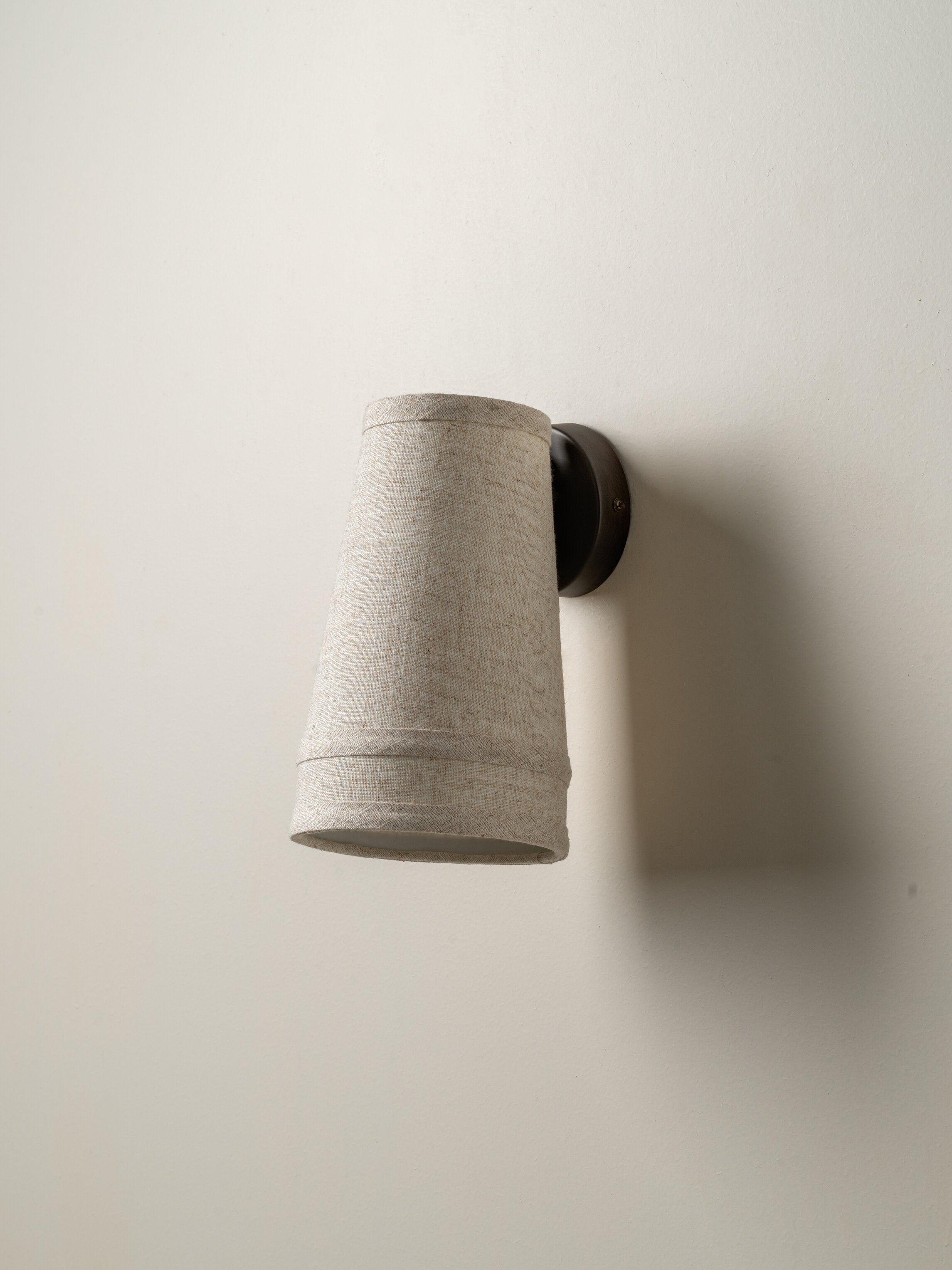 Solara wall light